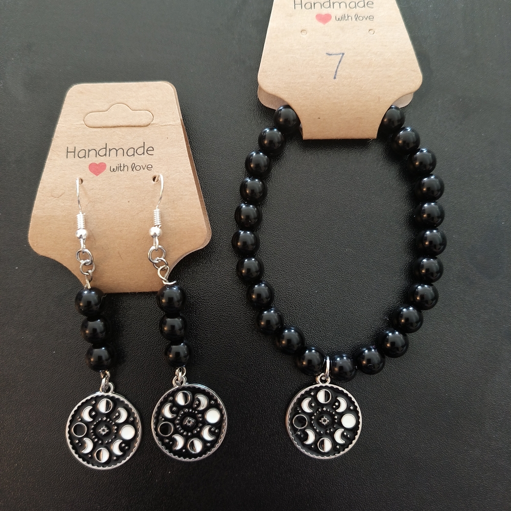 Black Beaded Jewelry Set